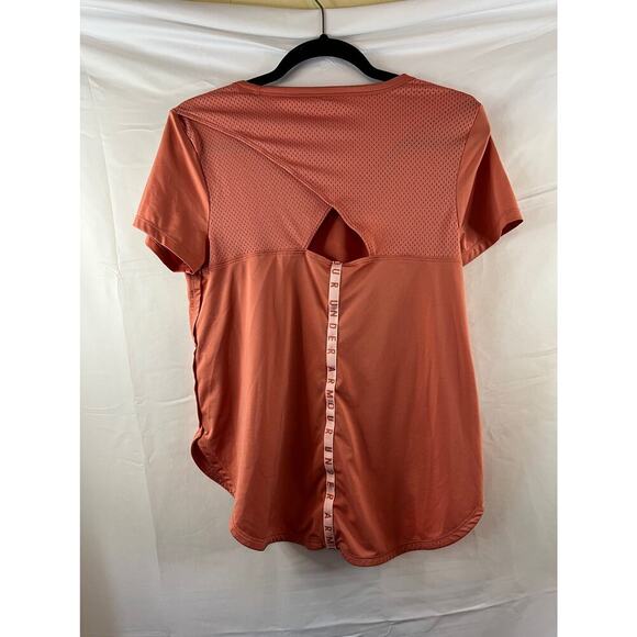 Underarmor Women's Workout Top - Picture 3 of 3